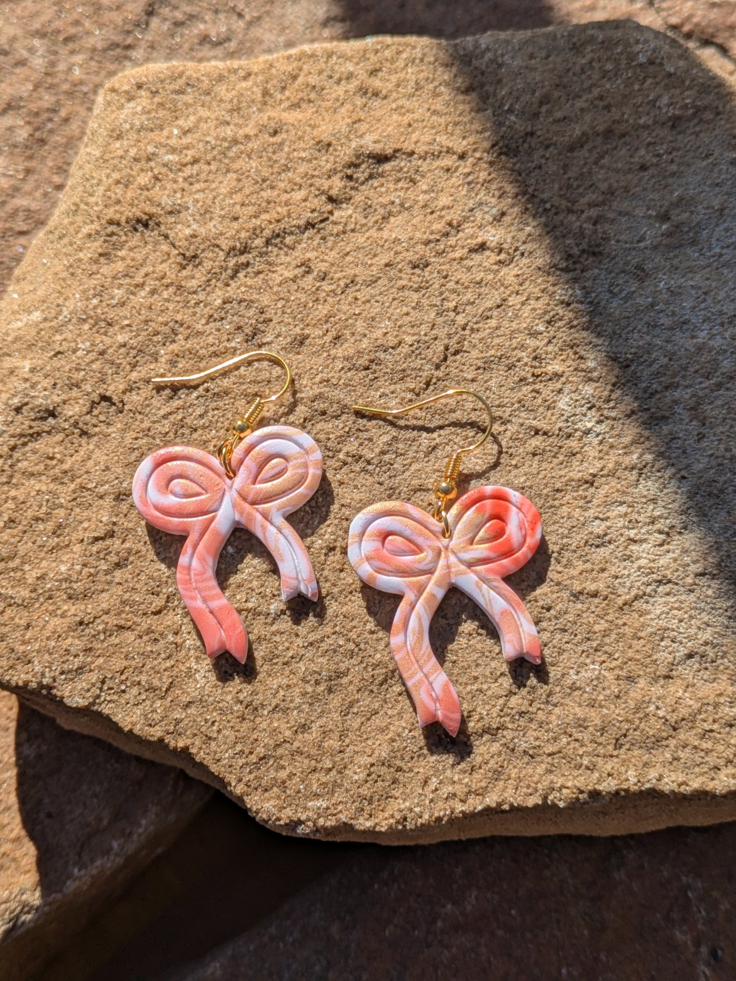Bow Dangles
