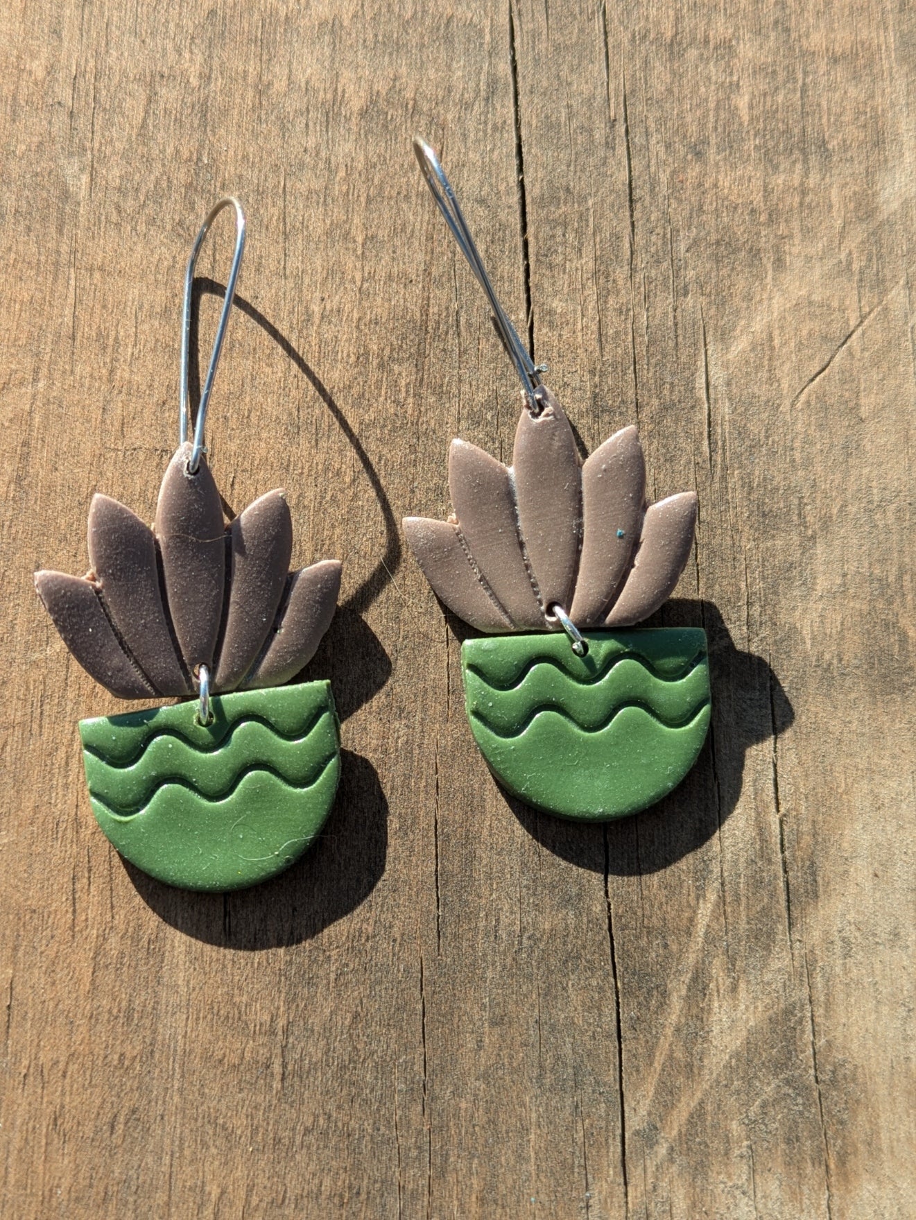 Plant Dangles