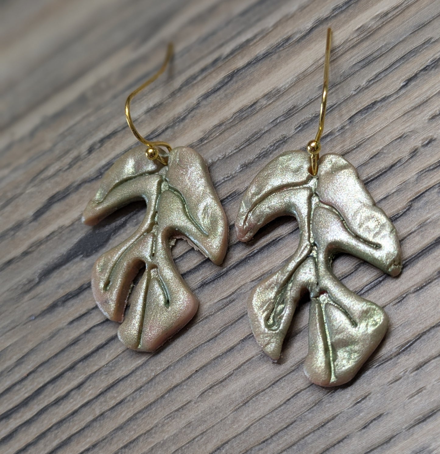 Monstera Leaf Dangles