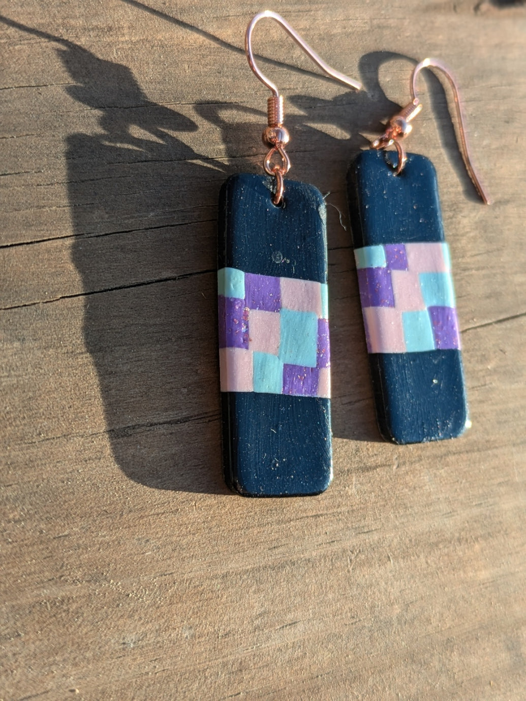 Checkerboard Dangles