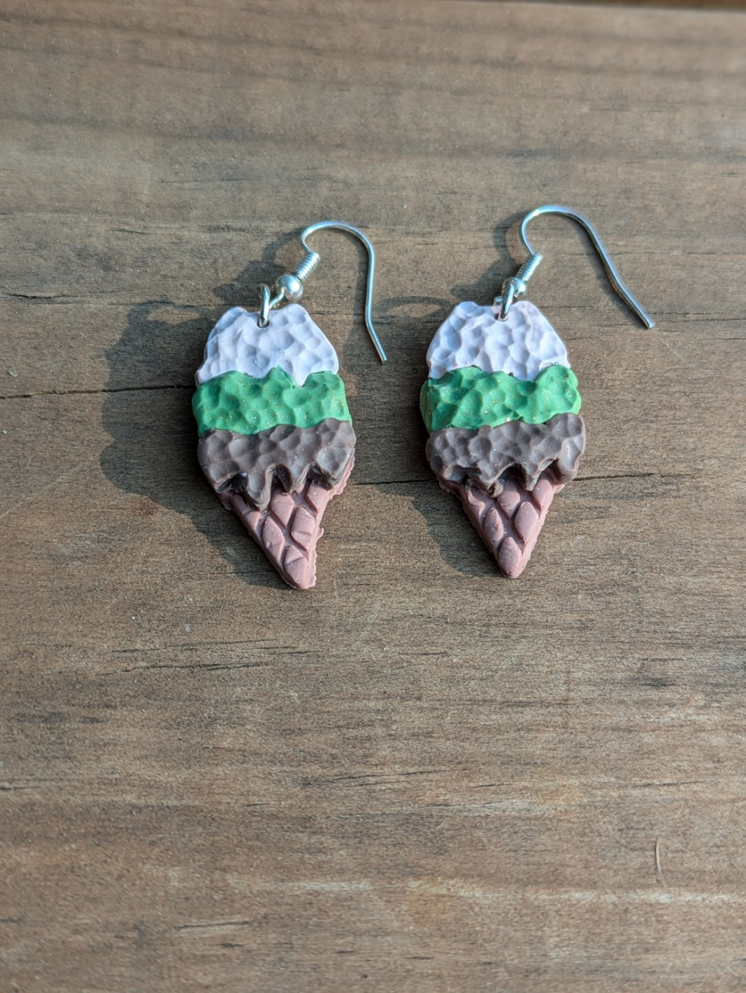 Triple Scoop Ice Cream Dangles