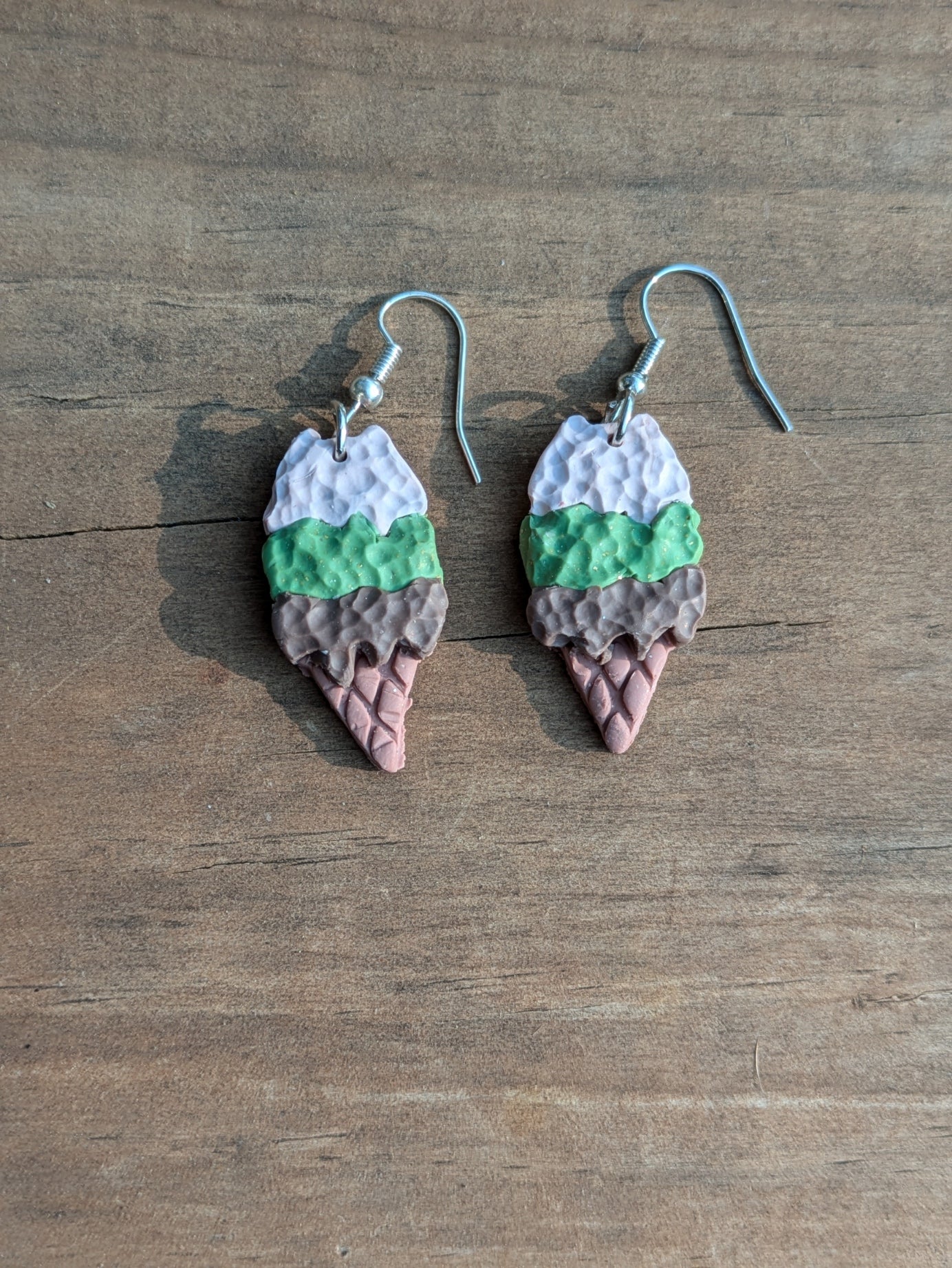 Triple Scoop Ice Cream Dangles