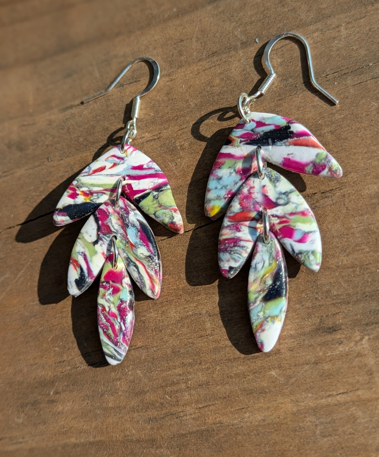 Tri-Level Dangles