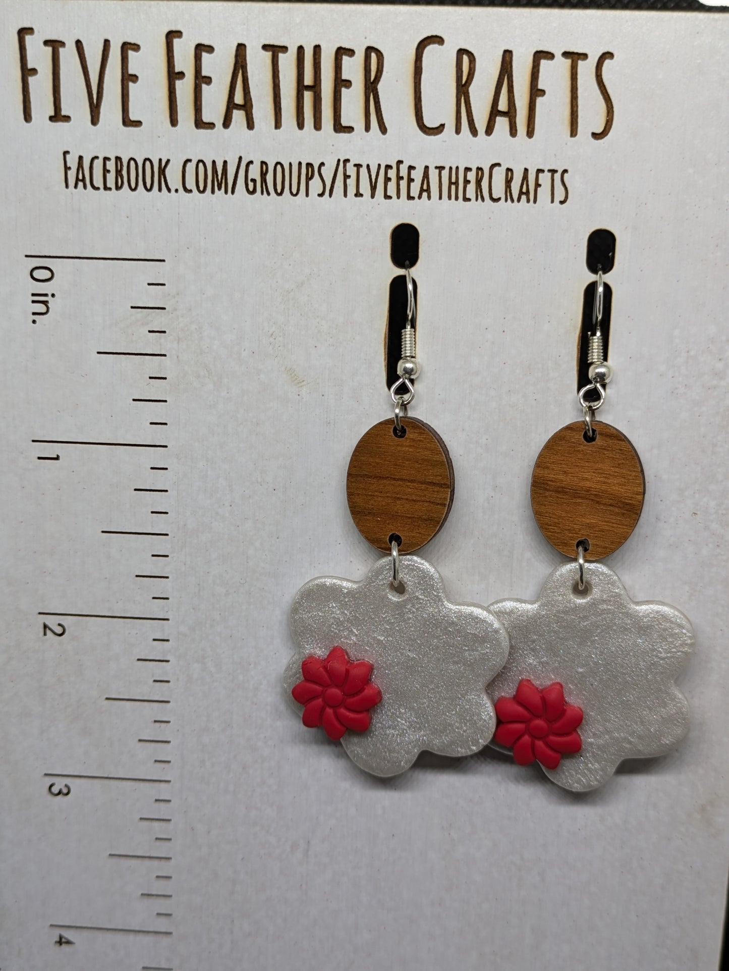 White and Red Floral Dangle Earrings with Wooden Finding