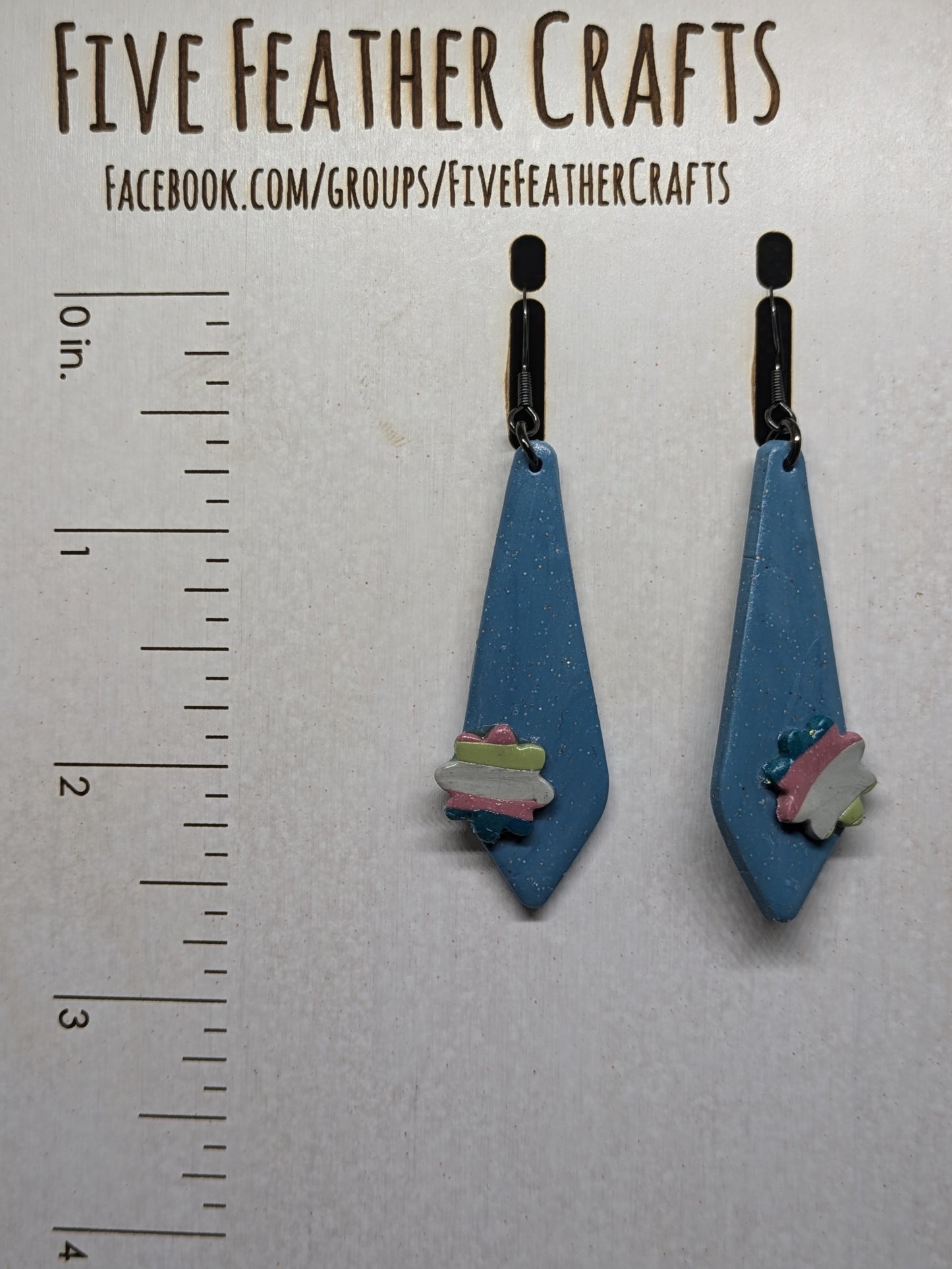 Blue Dangles with Multicolor Flowers