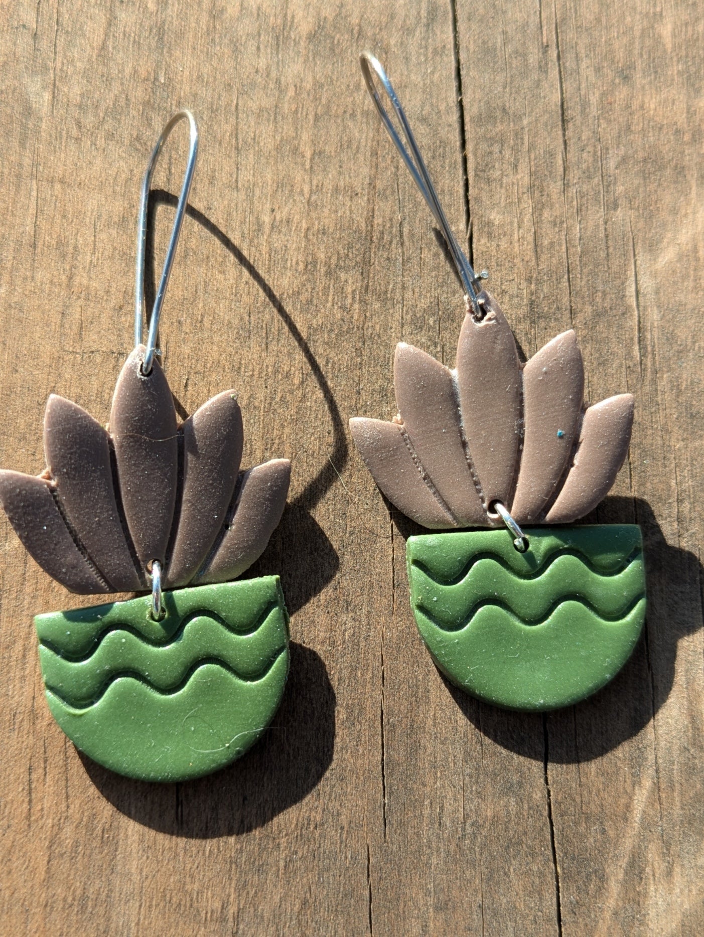 Plant Dangles