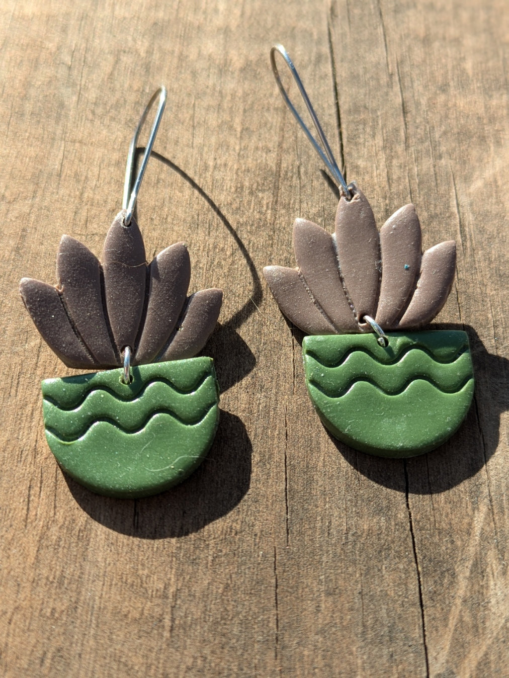 Plant Dangles