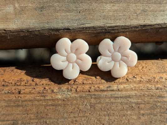 Ivory Flower Studs