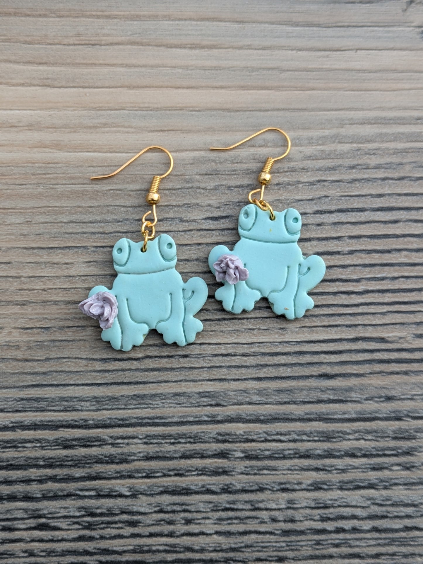 Aqua Floral Frogs