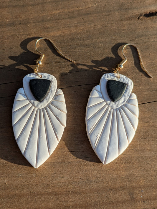 Arrowhead Dangles - White with Black