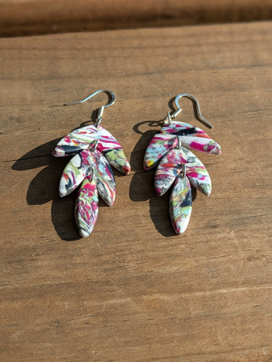 Tri-Level Dangles