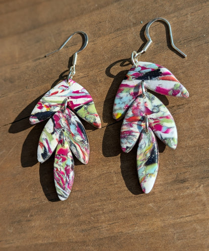 Tri-Level Dangles