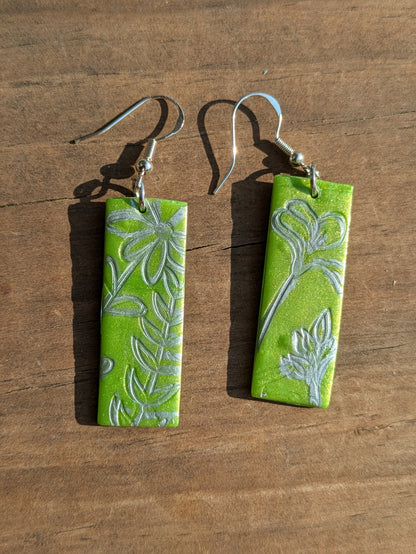 Summer Green Dangles