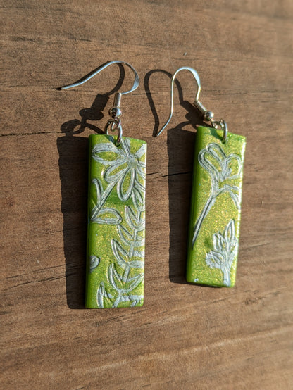 Summer Green Dangles