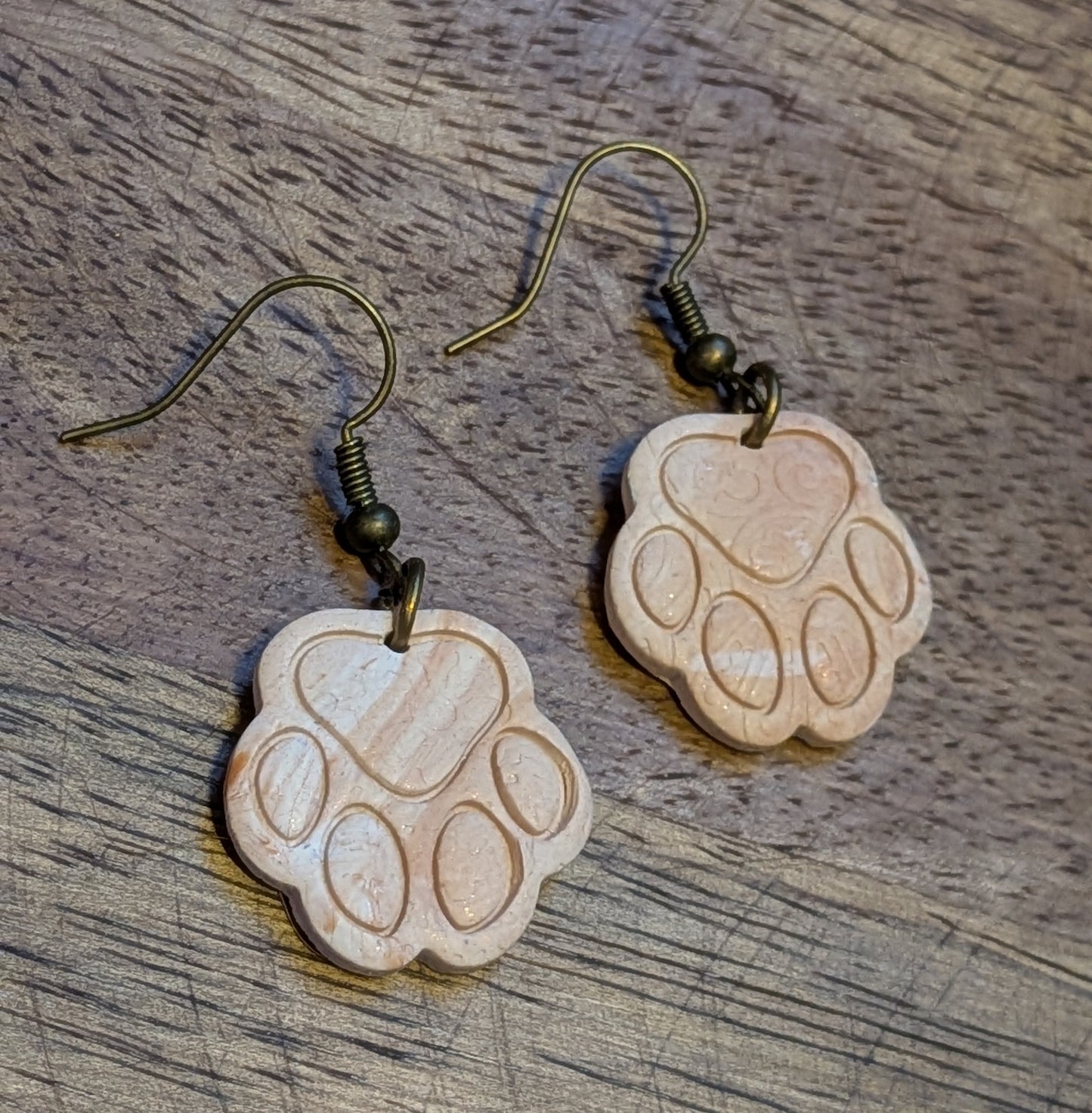 Neutral Paw Print Pipsqueaks