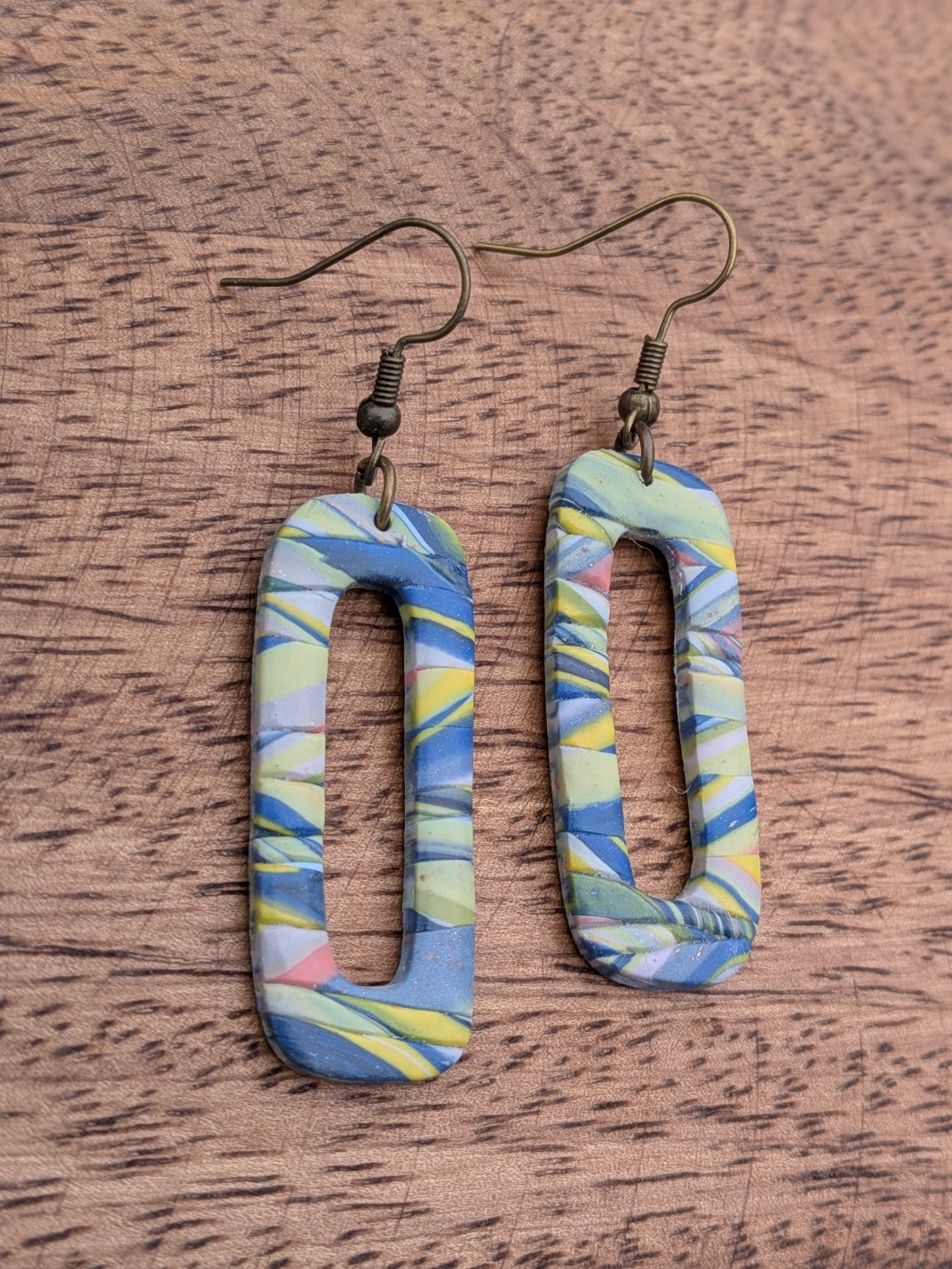 Marbled Dangles