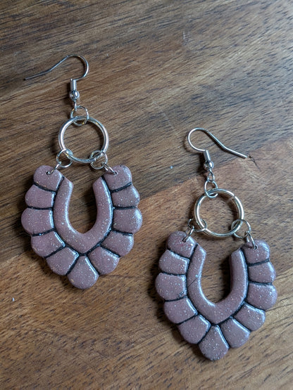 Inverted Arch Dangles