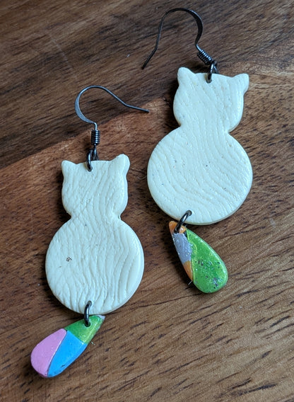 Fun Tail Cat Dangles